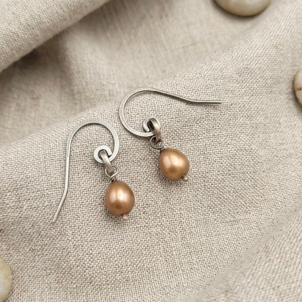 Retired Silpada Sterling Silver Peach Pearl Drop Earrings, Boho Dangle W1550